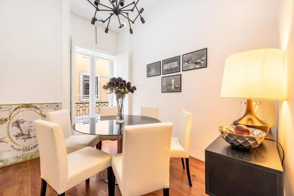 GuestReady - Mod-Luxe 2BR apt near Cais das Colunas