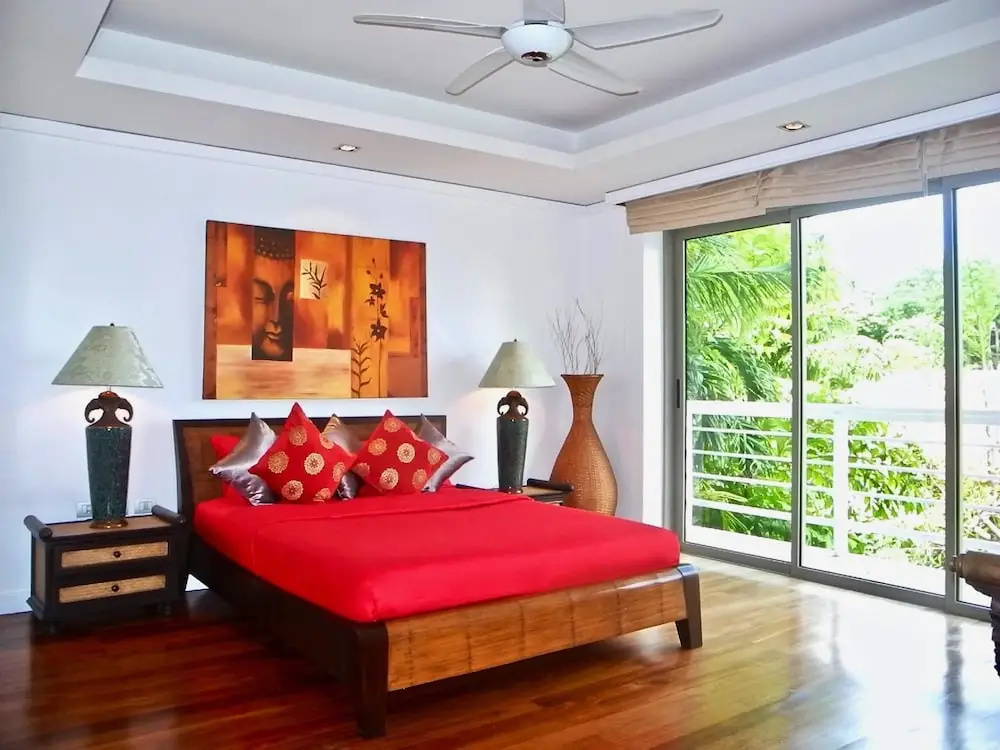 Stunning Private Pool Seaview Villa in Kata