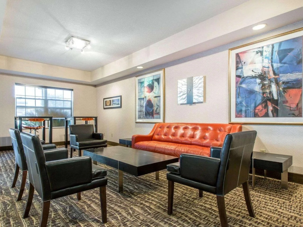 Comfort Suites Downtown Sacramento
