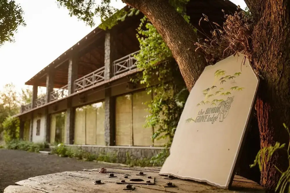 Bamboo Grove Lodge