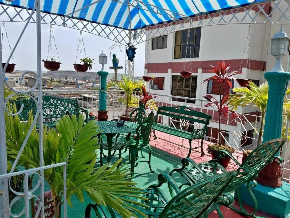 Casa De Las Banderas