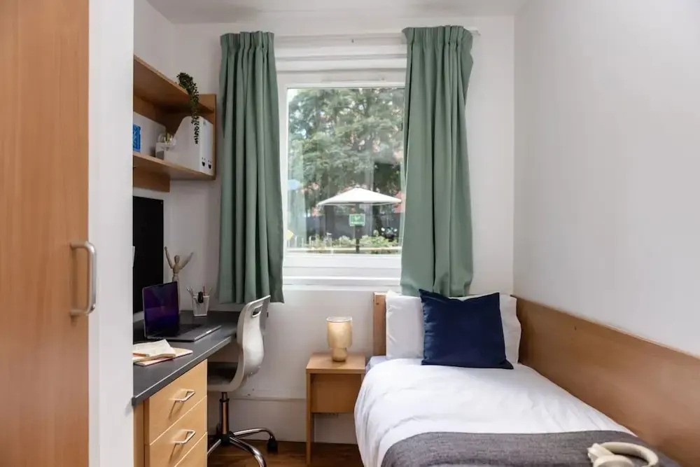 Cranborne House in Bournemouth