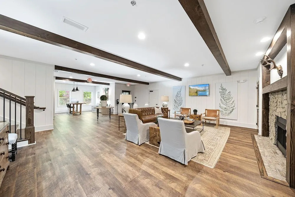 The Blowing Rock Manor