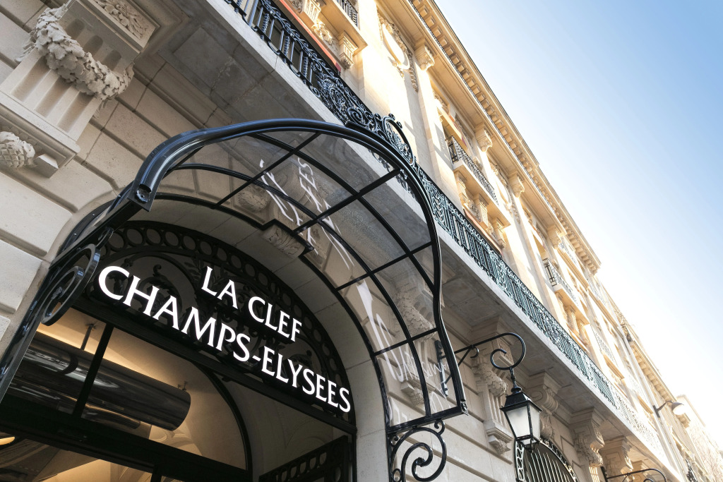 La Clef Champs-Élysées Paris by The Crest Collection