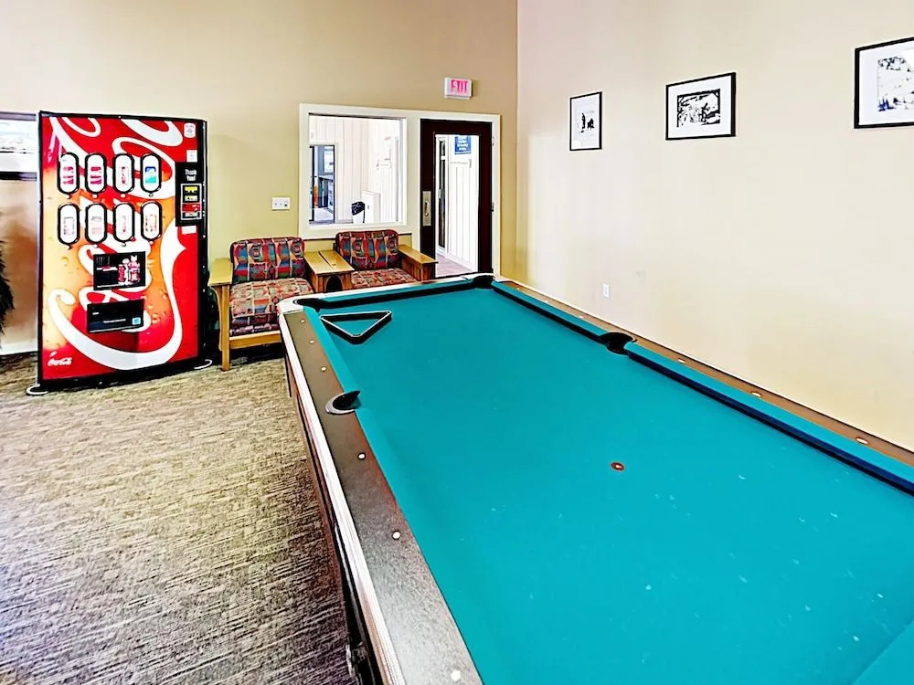 Mammoth Slopes Unit #72 - 2 Br Condo