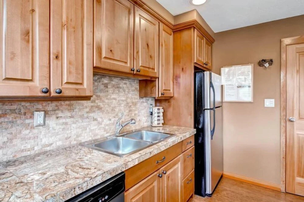 3 Bedroom Mountain Condo In Lakeside Village Near Keystone Lake With Complimentary Shuttle Service