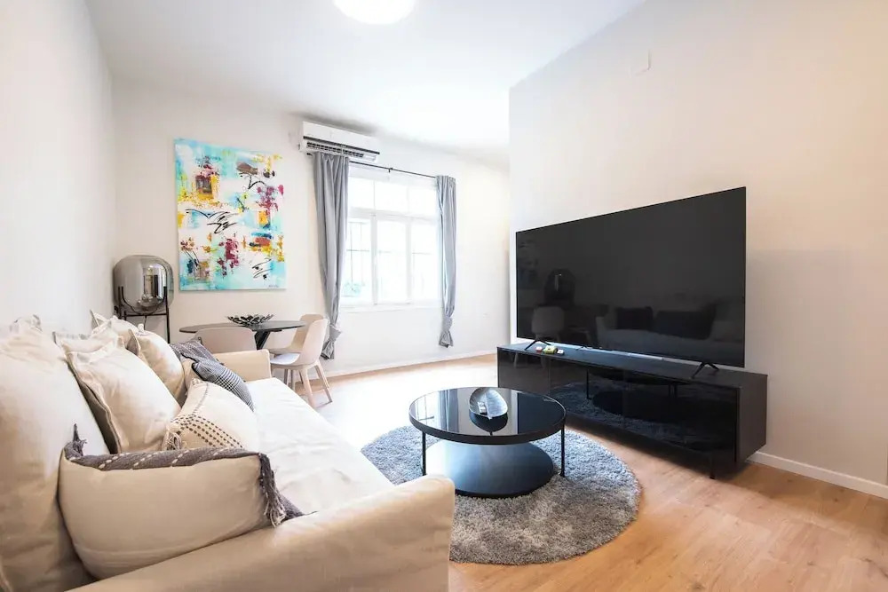 PORT CITY HAIFA - Authentic German Colony Apartments