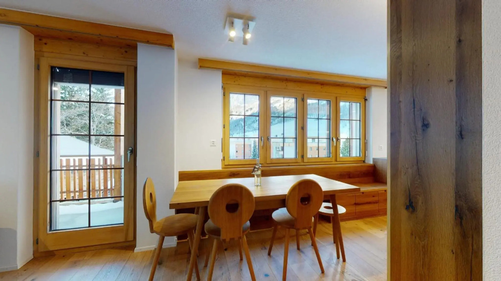 Splendid attic apartment with a south oriented balcony, Marietta #4