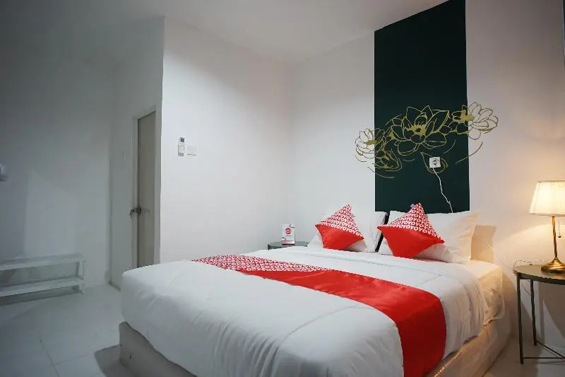 Sani Guest House by OYO Rooms