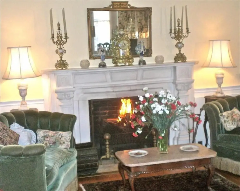 Whistlers Inn