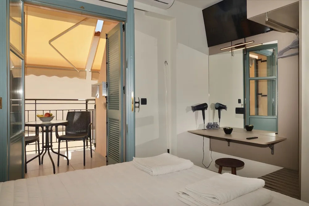Amara Porto Living