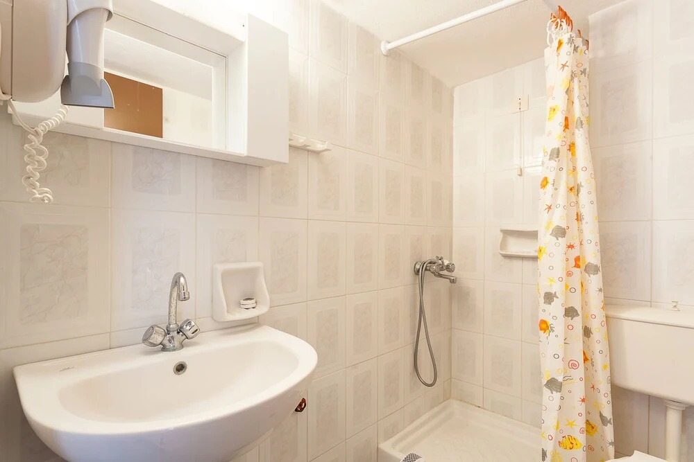 Mon Repos Rooms
