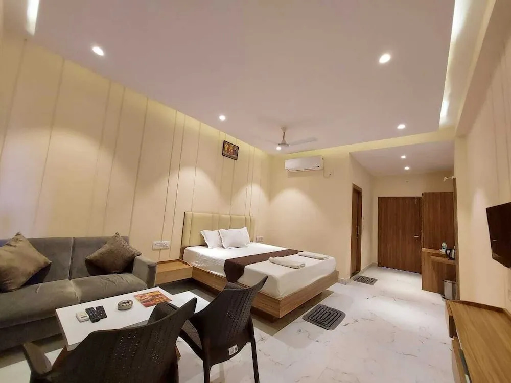 Parth King Beach Resort