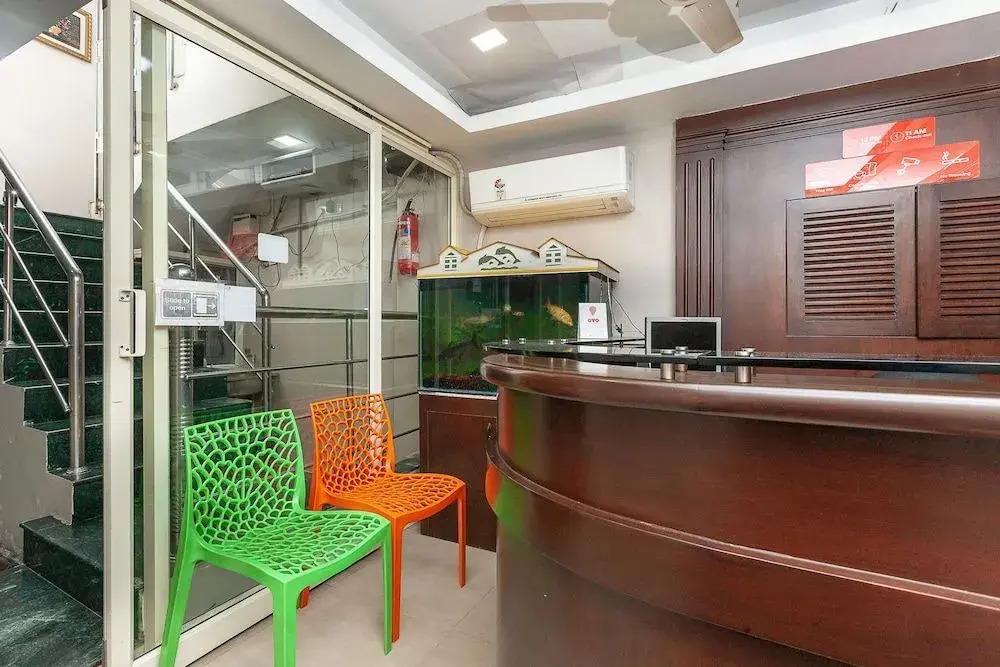 Oyo 17157 Pearl Guest House