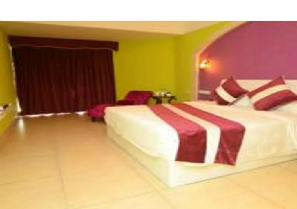 Longquan Hotel