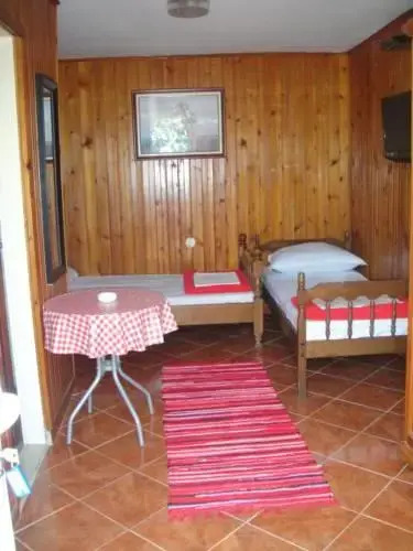 Apartments Rajak