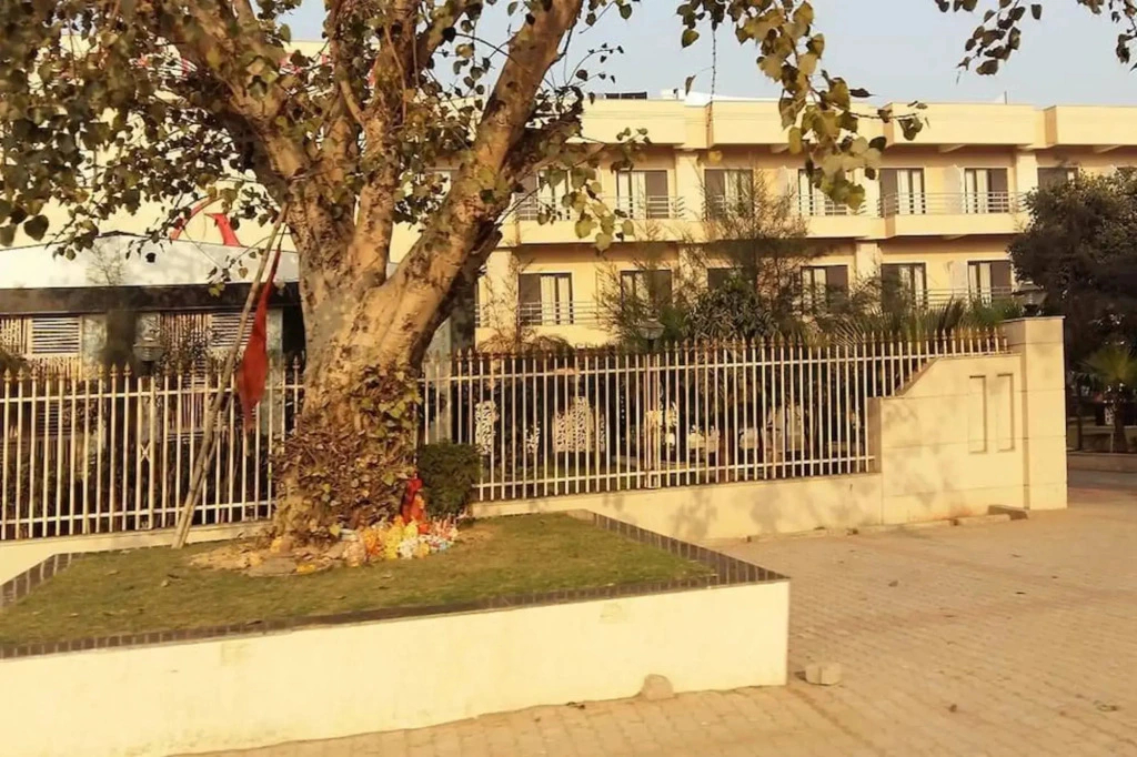 Hotel Asha