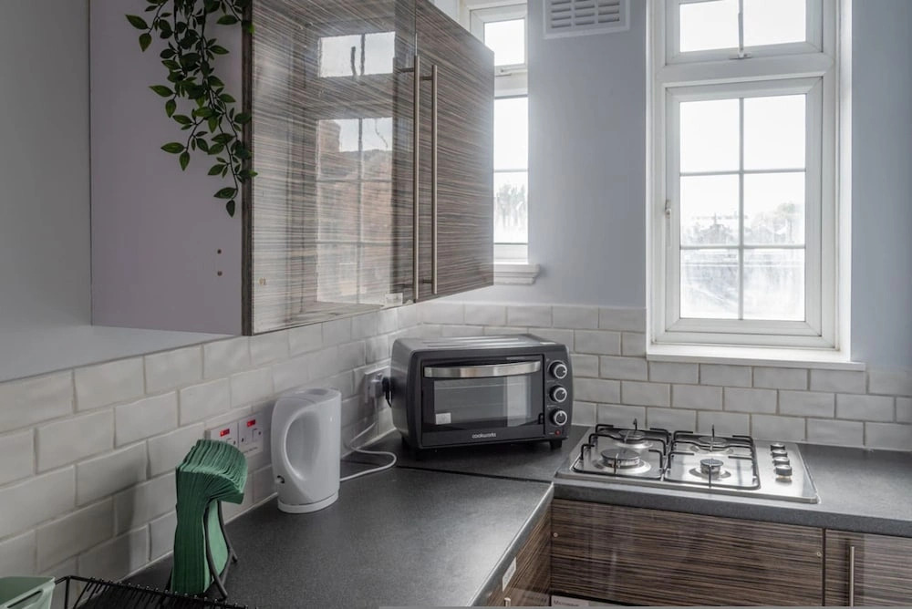 Bright and Comfortable 1 Bedroom Near Marble Arch