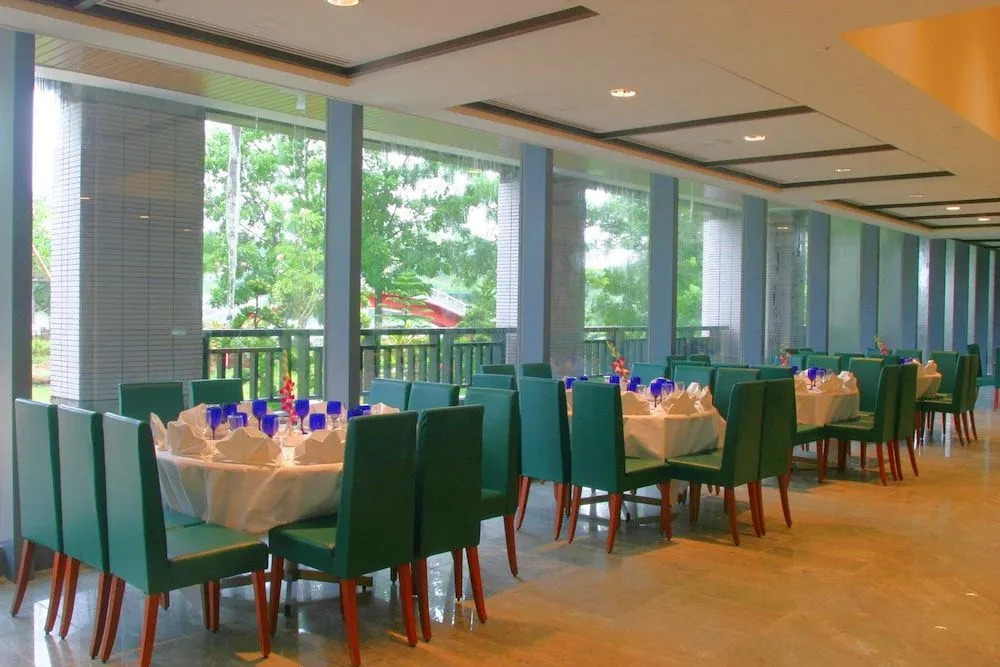台糖柳營尖山埤 Liuying Jianshanpi Resort