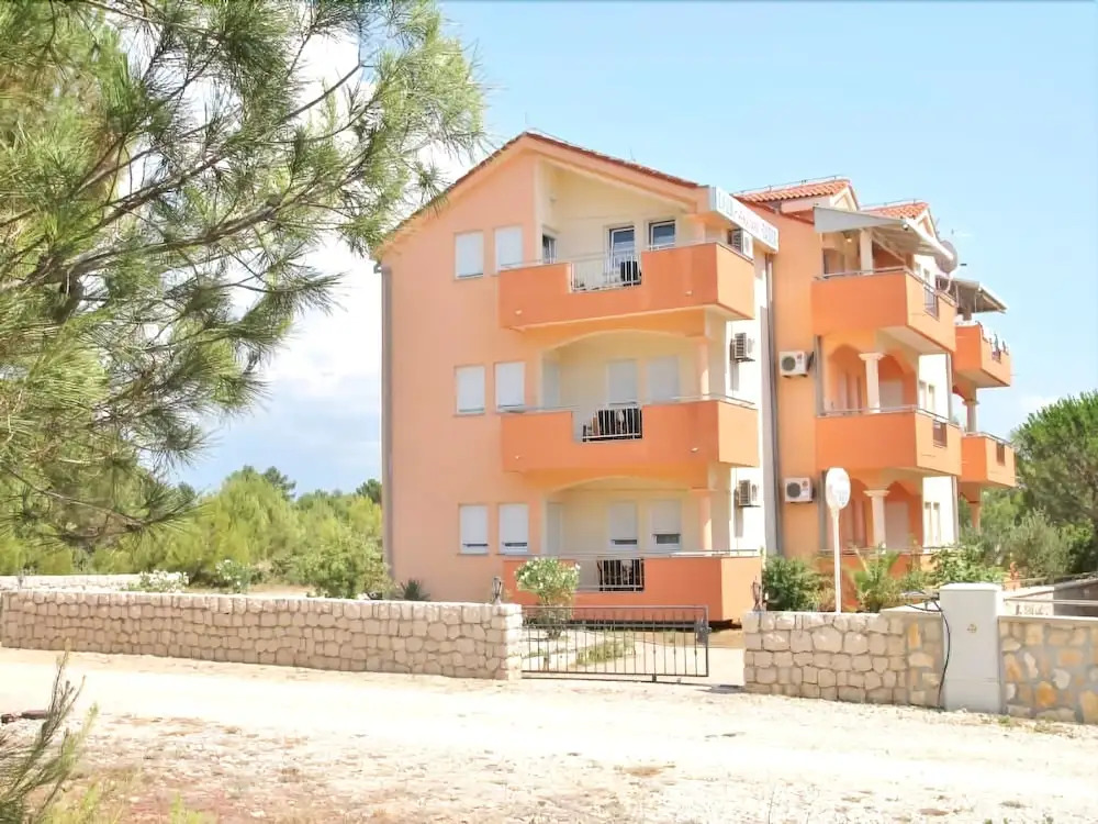 Apartments Dario