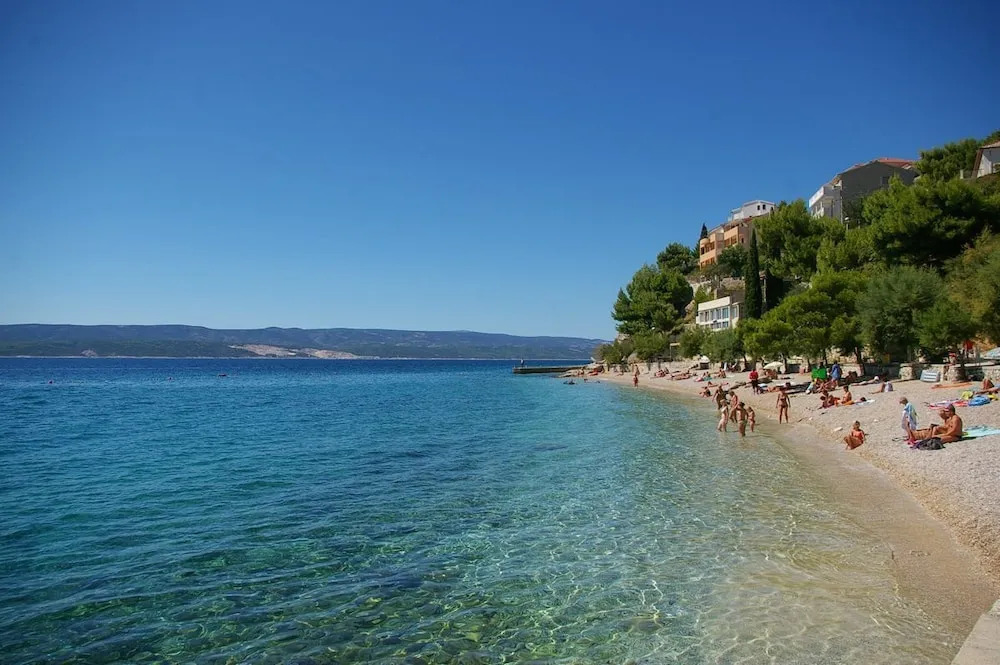 Apartments Adriatic Blue with pool