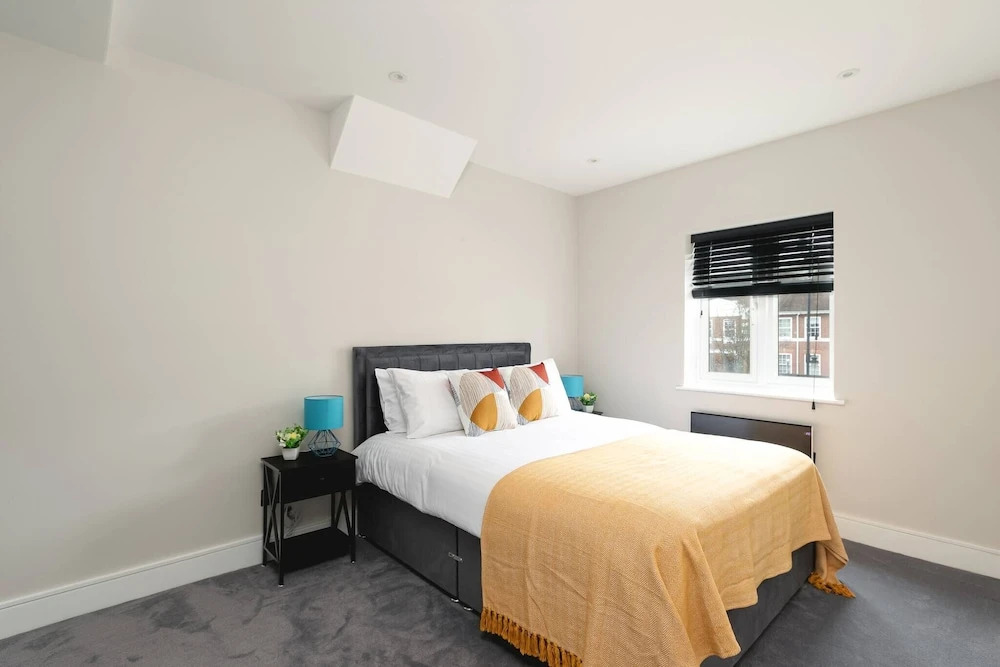 Skyvillion -4bed Cozy Cockfosters Apt Mins To Tube