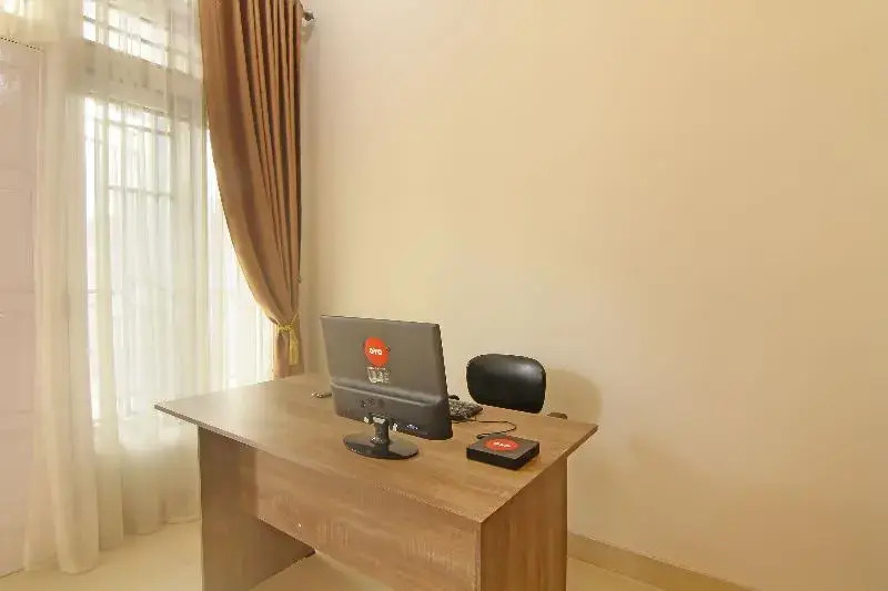 Oyo 91675 Utama Residence