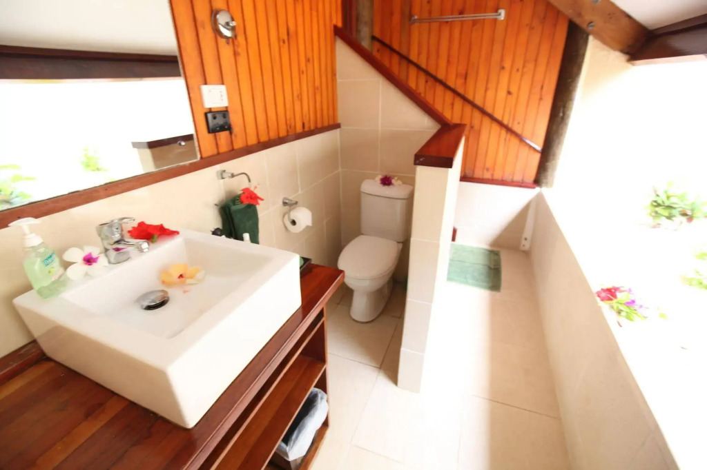 Viwa Island Resort