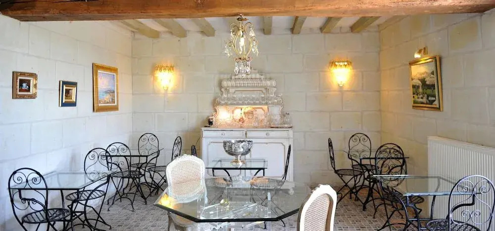 Logis Hotel Demeure de la Vignole