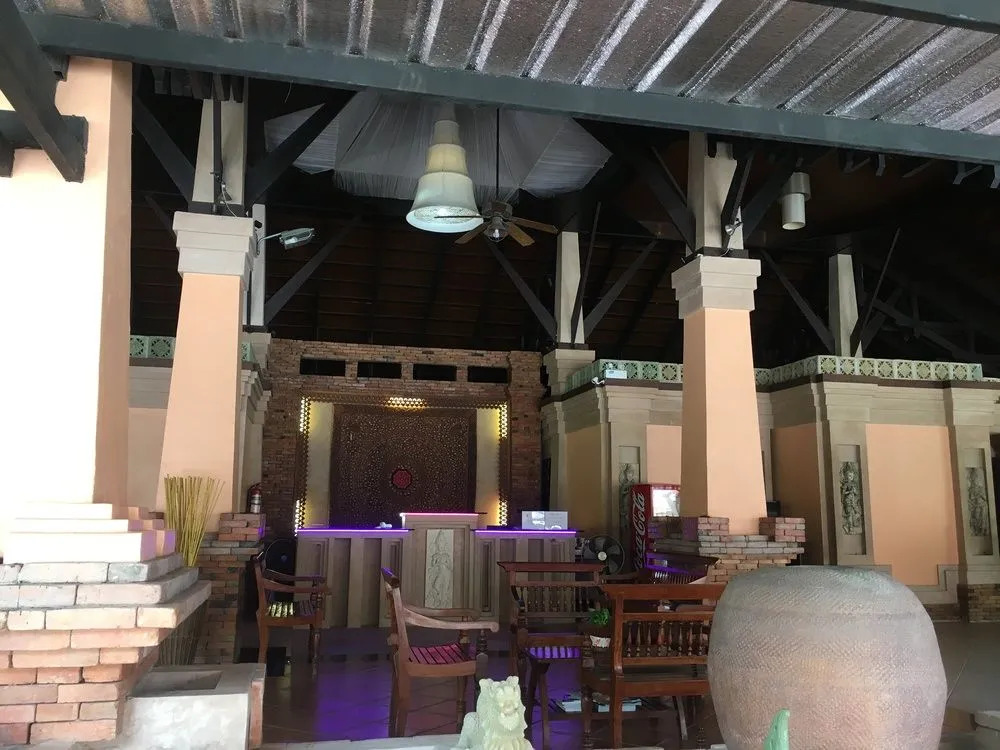 Circle Phuket Resort and Spa