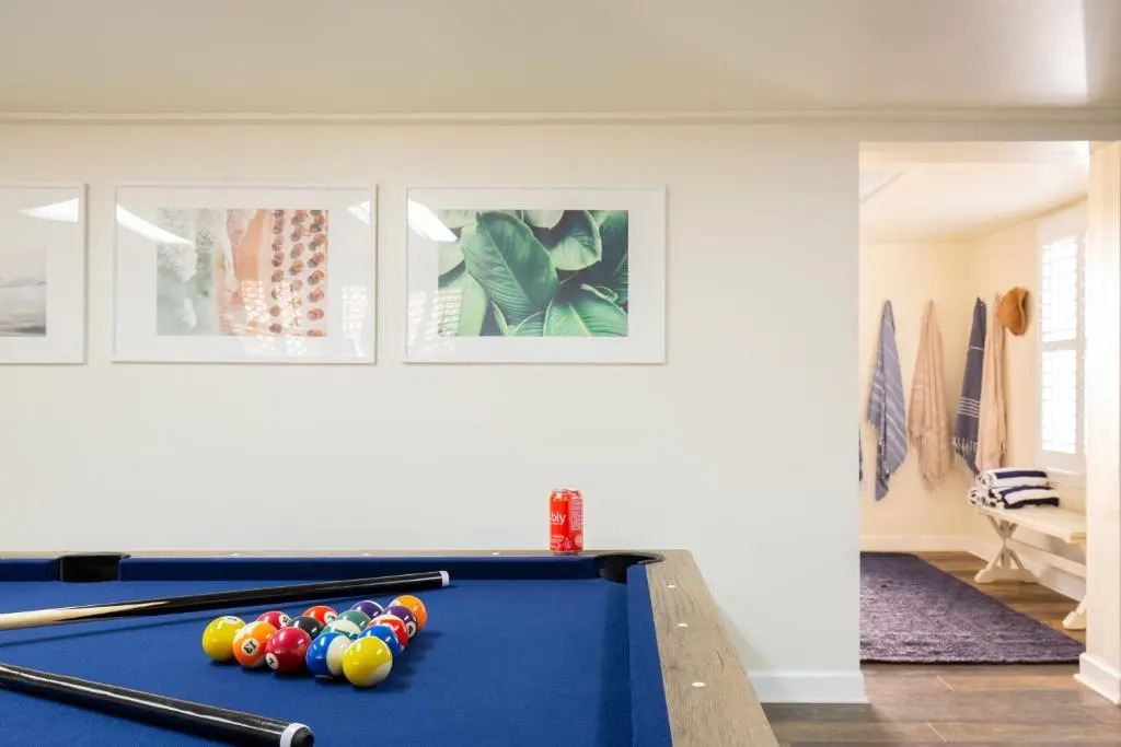 Palmetto by Avantstay Gorgeous Character Home w/ Pool, Sun Room & Pool Table!