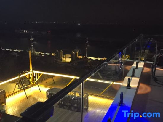 Qingdao · Haihuaixiaxiang · Ocean-View Parent-Child Scenic Vacation Artistic Homestay