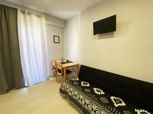 Alpha Residence