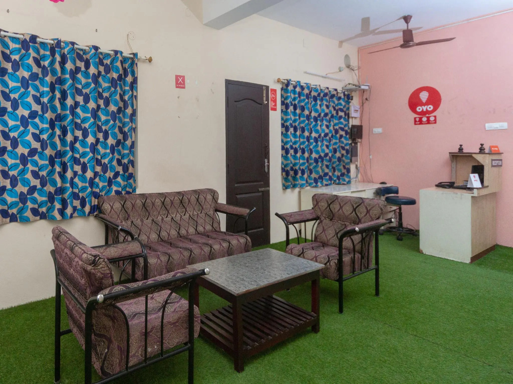 Hotel O B Square Homes