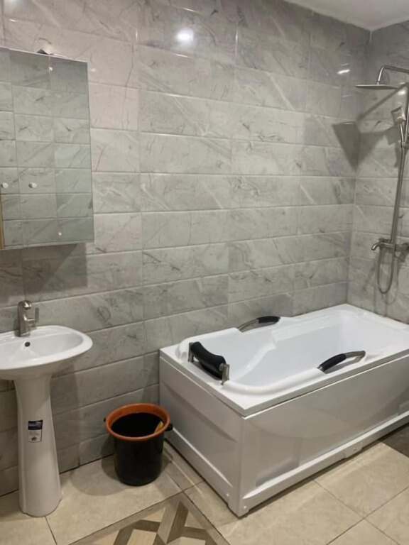 Weena Hotel & Resort