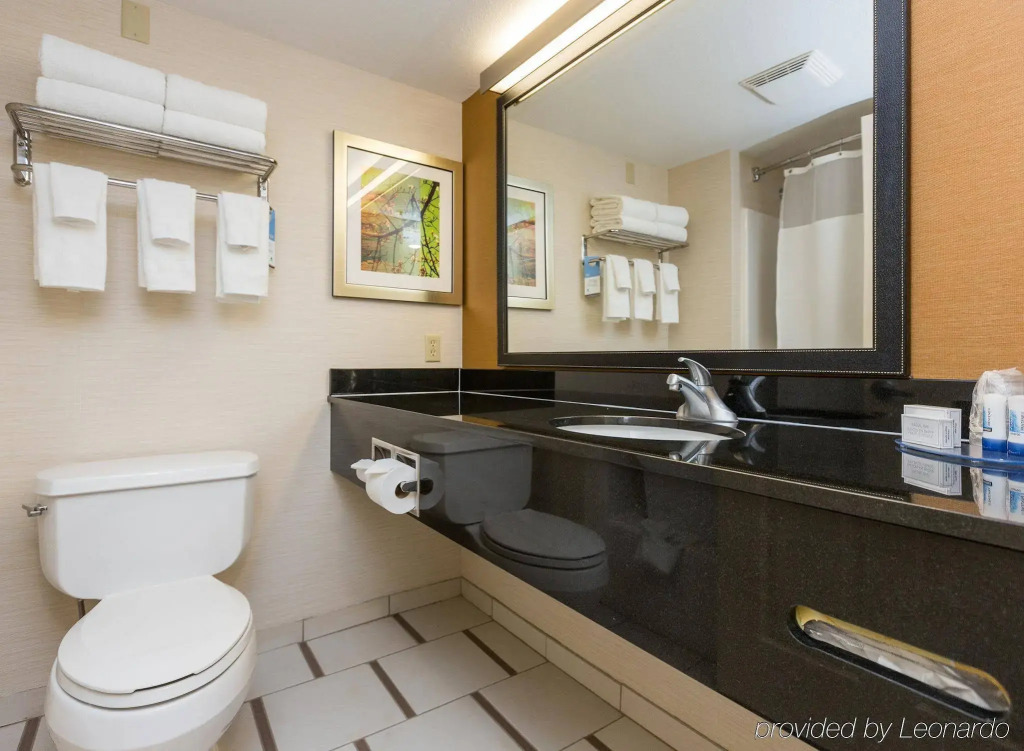 Fairfield Inn & Suites Des Moines West