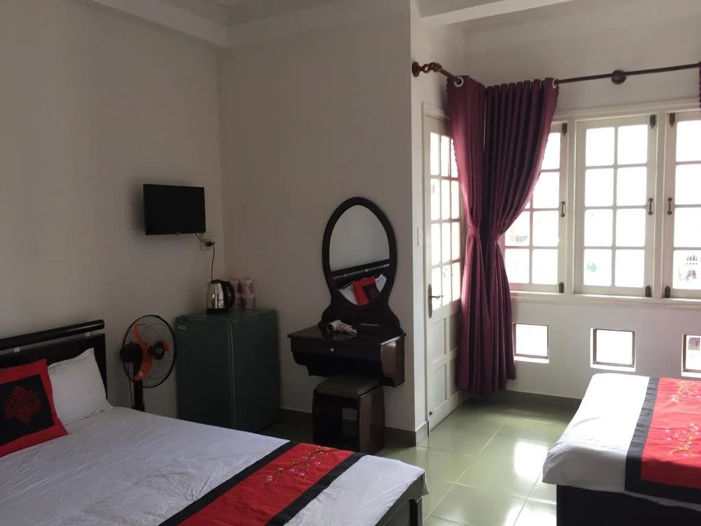 Gold Star Hotel