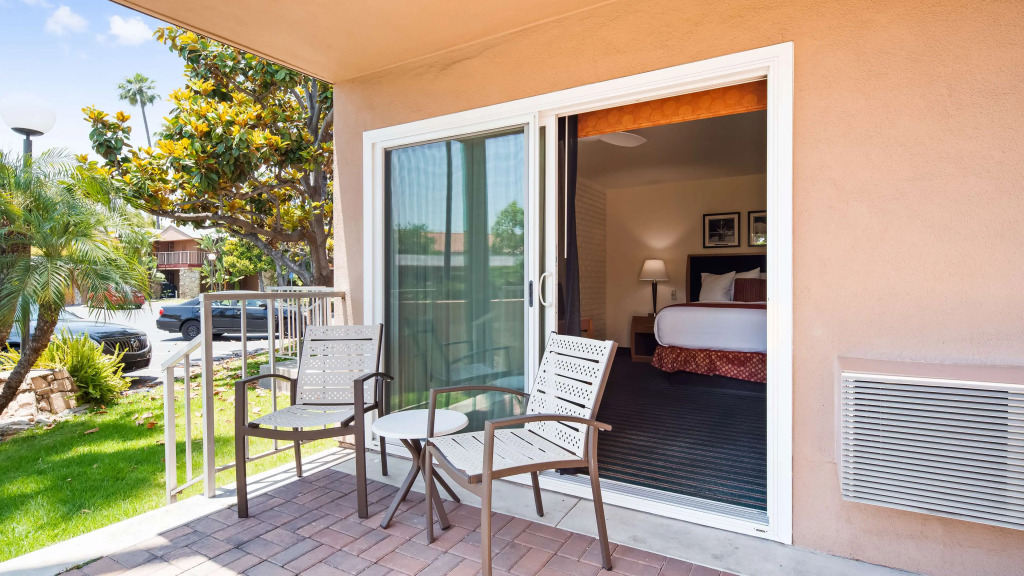 Best Western Pine Tree Motel