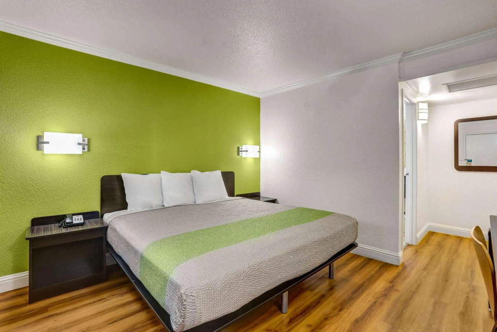 Motel 6-King City, CA