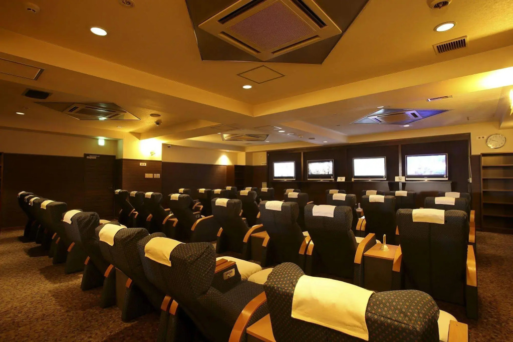 Sauna & Capsule Hotel Rumor Plaza