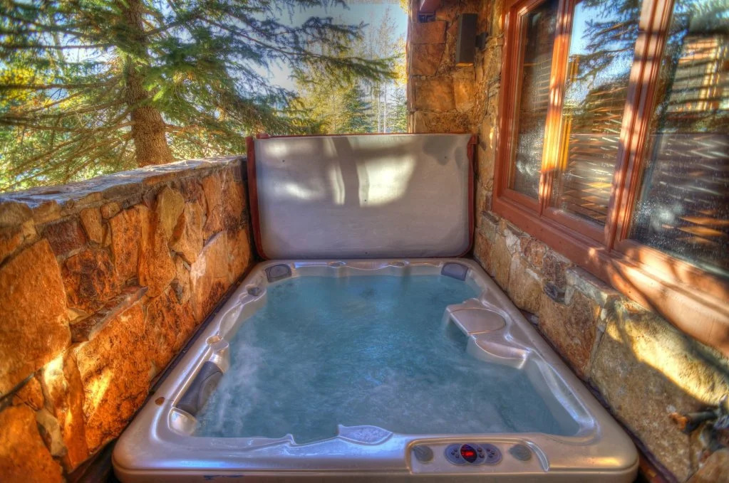 Abode at the Ridge