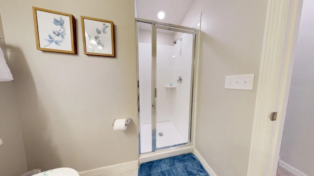 Compass Bay Kwa132