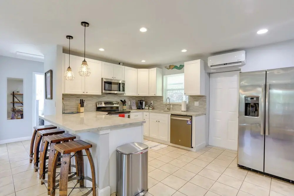 < 3 Mi to Juno Beach: Coastal Townhome w/ Patio!