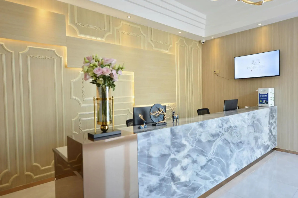 Yinmo Hotel