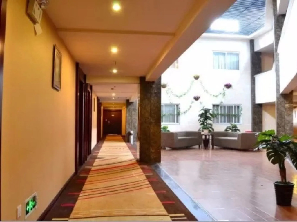 Kaiserdom Hotel Changsha Railway Station