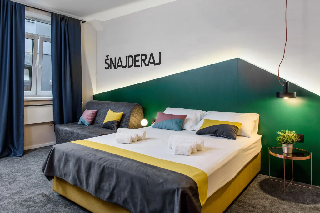 Stay Swanky Bed & Breakfast