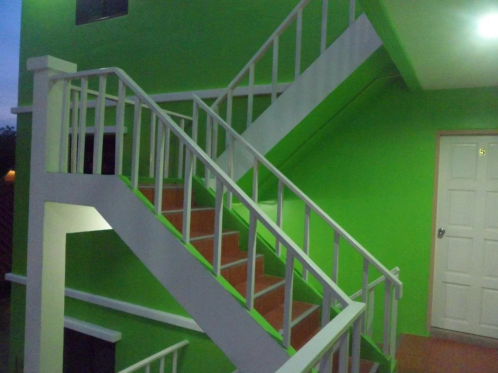 Pranee Mansion Airport