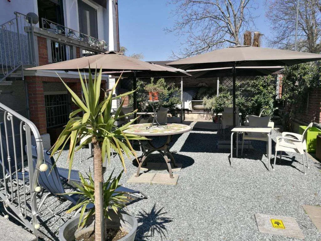 Villa Camilla Milano Easy Rooms Metro 4