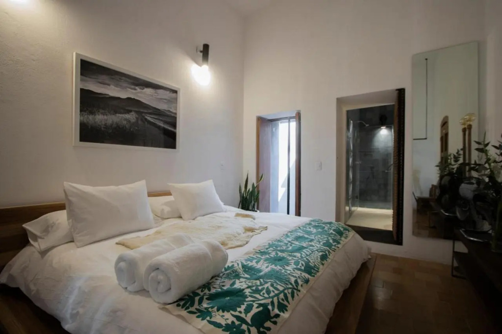 Hotel Sin Nombre