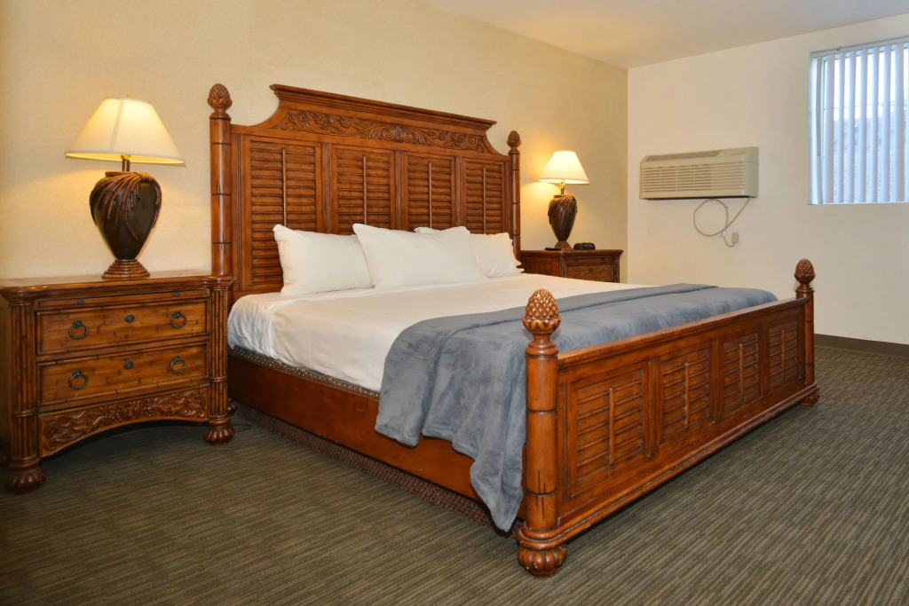 Sunrise Inn